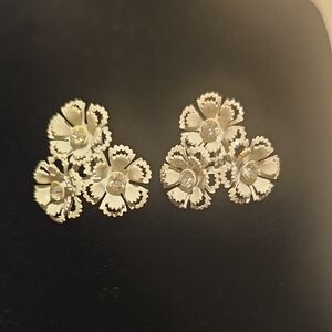 Elegant Floral Silver Earrings